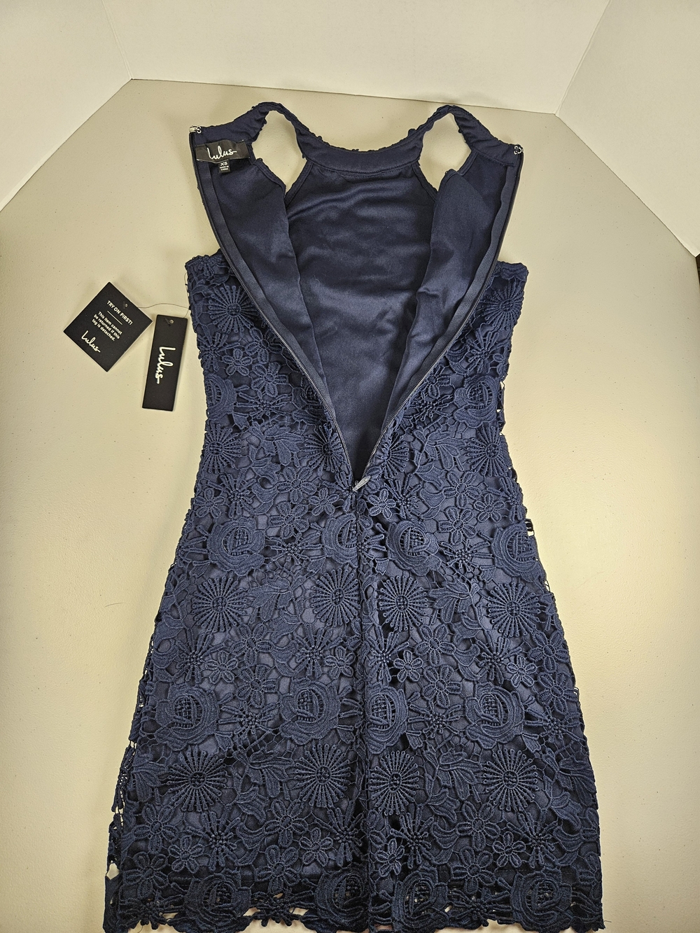 NWT Lulu's Love Poem Dress Women’s XS Lace Mini Crochet Floral Navy Blue - Picture 10 of 10